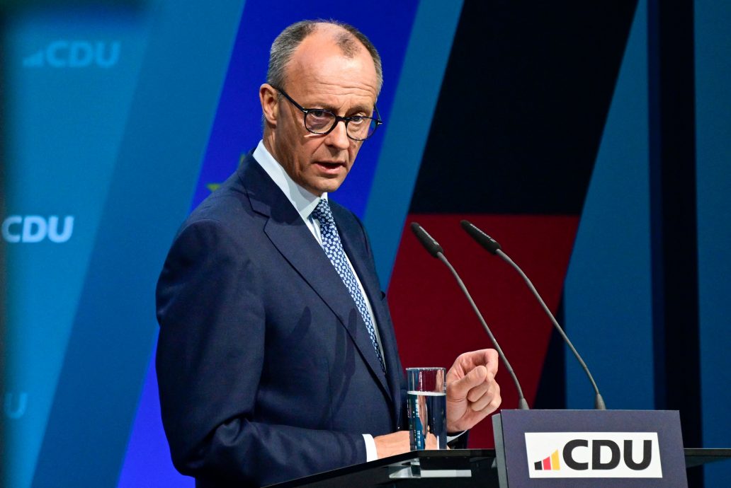 德国新总理最新民调 56%不看好黙茨