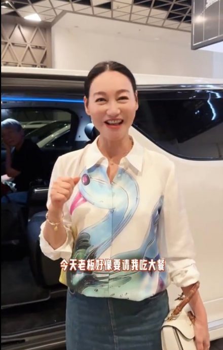 惠英红封华表奖影后庆功 霸气放眼奥斯卡