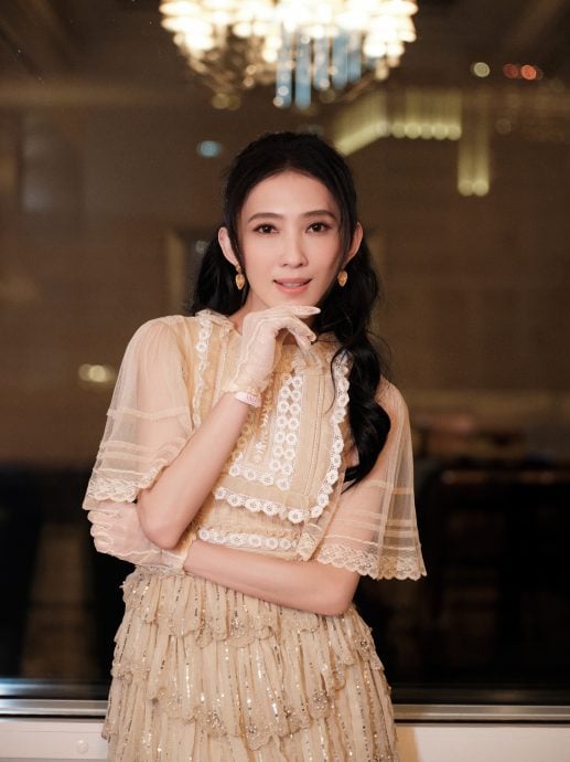 戴佩妮6度入围金曲歌后 已故方大同共入围5奖