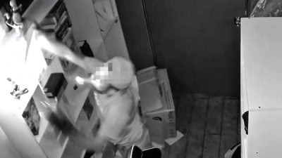 手机店遭2贼爆窃  损失6万令吉