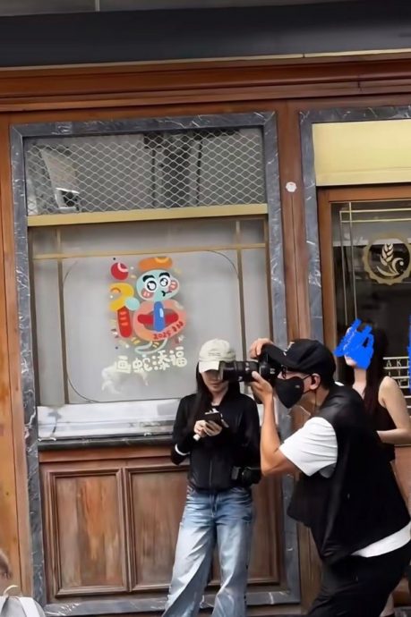 找路人街拍被嫌弃“老头” 吴彦祖下秒变洗头仔