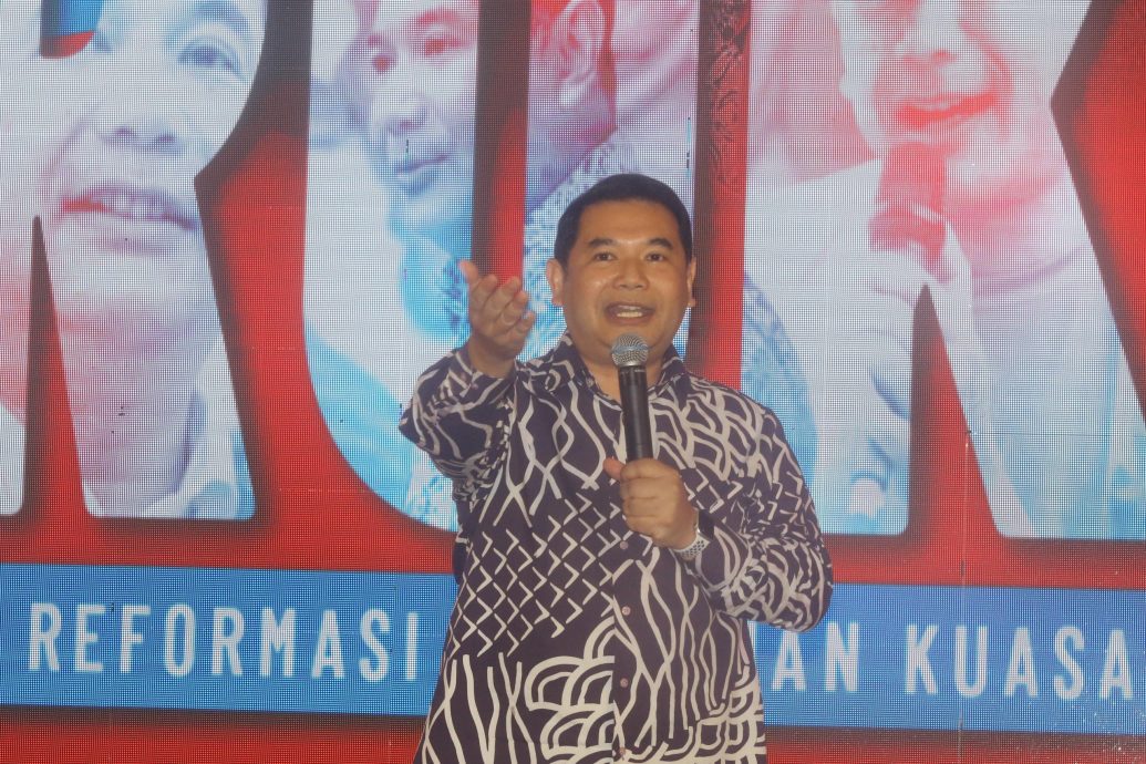 拉菲兹透露辞职原因  “输了党选应让路给新人加入政府”