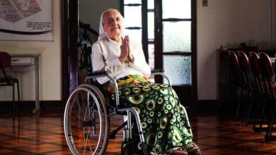 世界最年长人瑞辞世 巴西修女享嵩寿116岁