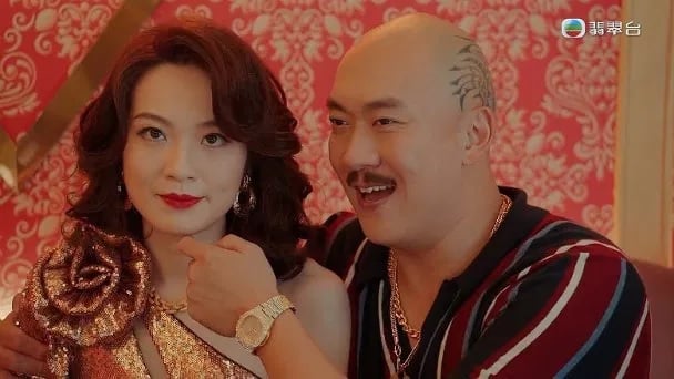 收饭局邀约感烦扰 蔡洁怒斥：有病看医生