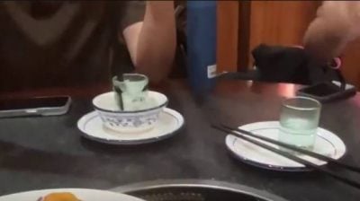 教授轰中国广东人“热水烫碗筷” 恶心 引发骂战