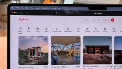 整顿旅游过剩 西班牙封锁逾6.5万个Airbnb旅游住宅广告