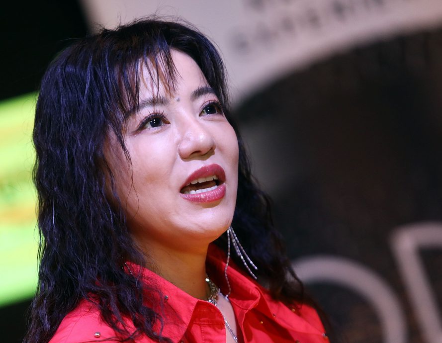 新专辑期待跨时代火花 丁当想和菲道尔合作