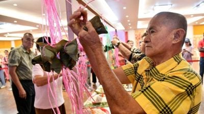 天后宫端午节裹粽赛 |   好看美味又有创意  裹粽手艺代代传承