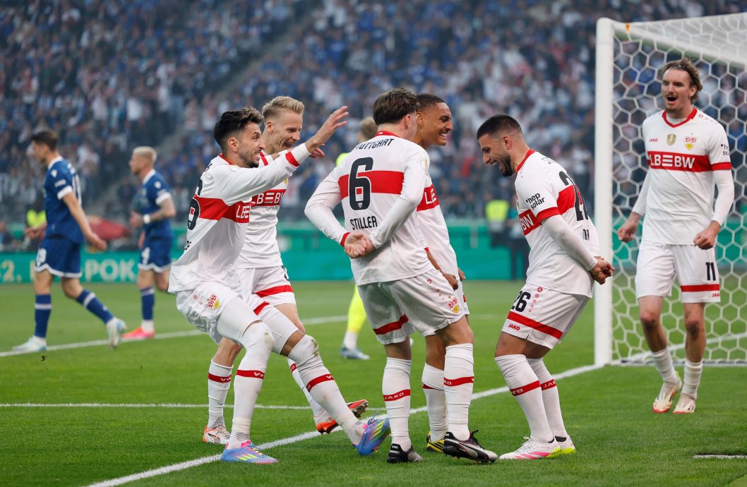 时隔28年再捧德国杯  斯图加特喜获欧联资格