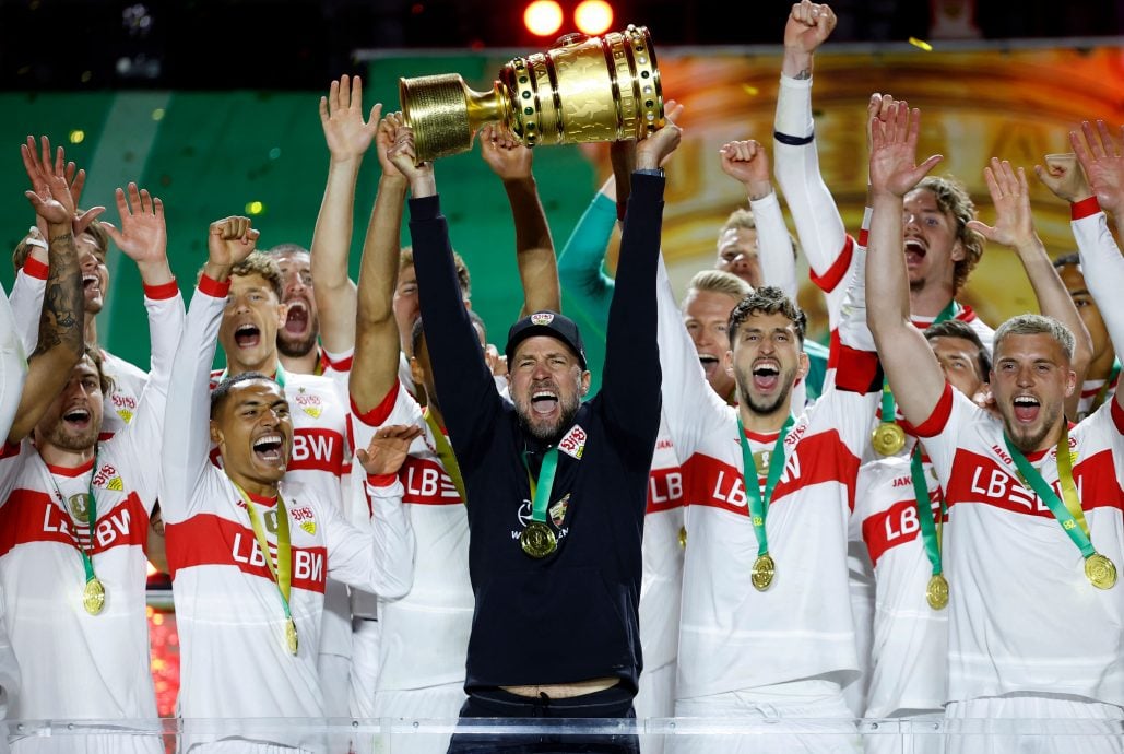 时隔28年再捧德国杯  斯图加特喜获欧联资格