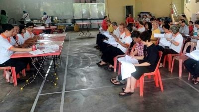 晏斗佛学会   庆卫塞节开大会