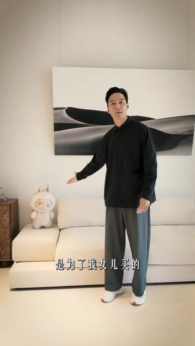 晒豪宅被质疑卖广告造假 吴彦祖除婚戒传婚变