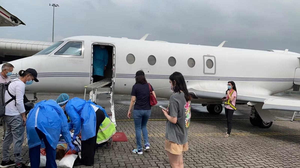 **暖势力**国：暖势力：48小时生死竞速 马新婚男专机飞狮城捐六成肝脏救母