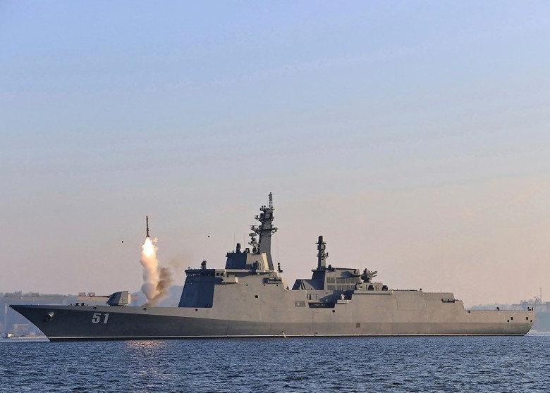 朝鲜军舰下水“重大事故 金正恩斥犯罪行为