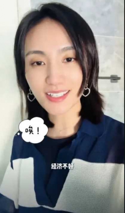 李亚鹏负债经济欠佳 小19岁嫩妻认“搬离豪宅住小房”