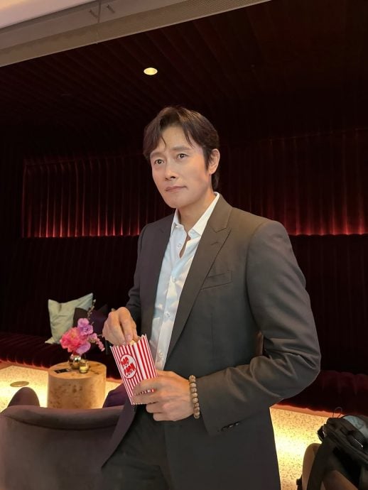 李炳宪被妻怨生活白痴 打印谷歌地图见银行验证码会怕 