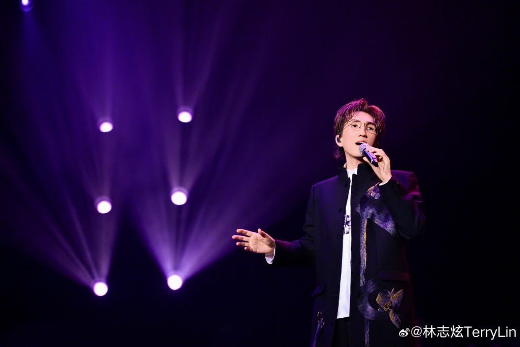 林志炫被质疑机能下降 晒演唱会现场视频反击