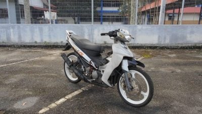 森陆交局拍卖62辆车进账8万   Yamaha 125Z摩托 最高价成交