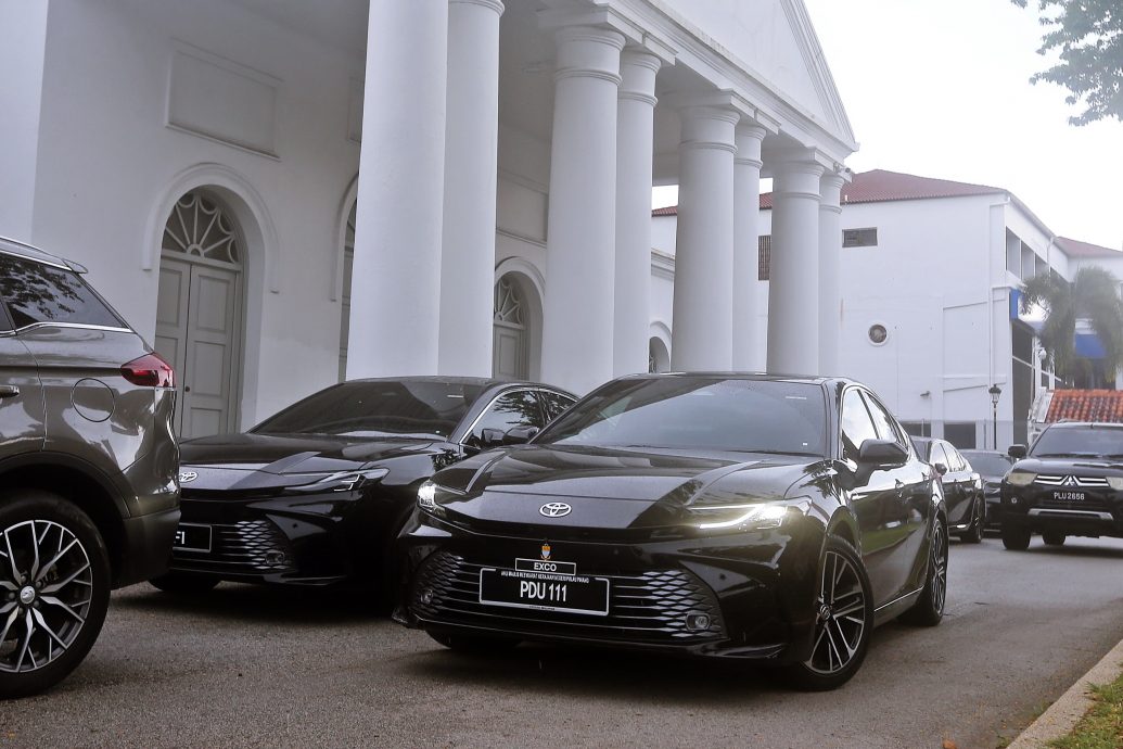  槟州议会（大北马）行政议员换官车 尤斯尼：现金流都不够还换？