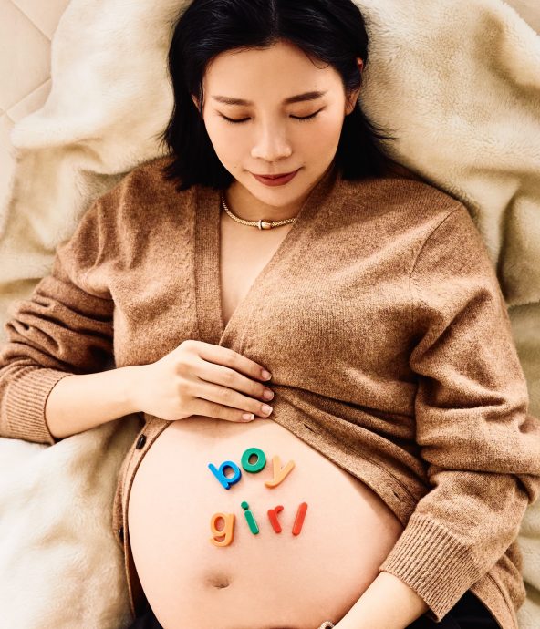 母亲节专题:女中豪杰的刚与柔(四)|从“羽球女神”到为人母 吴柳莹更了解女性于家庭意义