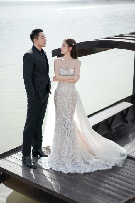 汪小菲二婚现场刮大风 网叹“旧事重演”