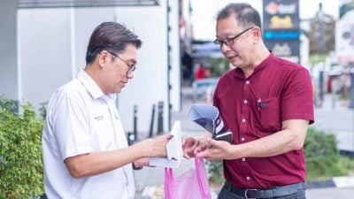 沈志勤协助患癌单亲父亲　调回暴涨三倍保险费