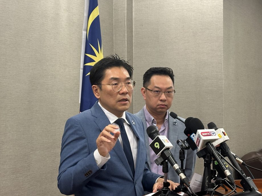 沈志勤:年龄段调涨保费作法不合理 退休保费涨45%至50%