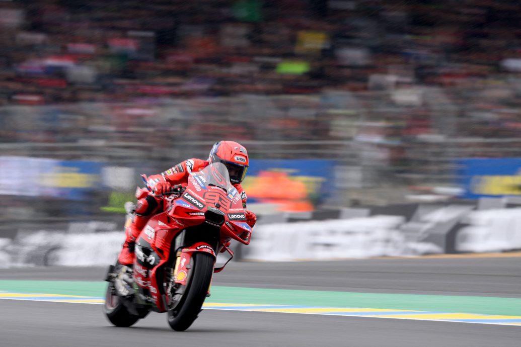 法国站MotoGP|终结主场车迷71年等待 萨科逆袭神奇封王