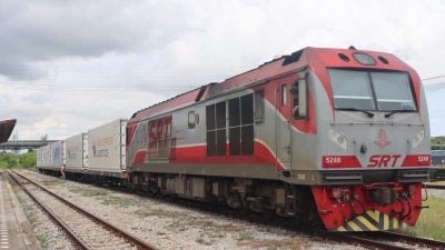 泰国榴梿搭火车去中国 开启跨境贸易新篇章