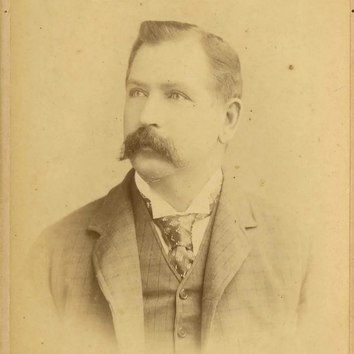 港苏富比将拍卖释迦牟尼陪葬珠宝 佛教领袖、学者轰“侮辱佛陀”