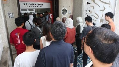 免费入场 活动丰富   国家博物馆 人山人海