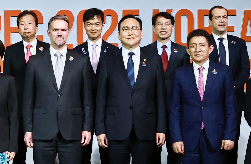 特朗普对华让步 专家:让各国也想“硬起来”
