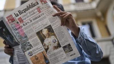 特朗普称AI教宗图是“玩笑” 专家警示技术滥用绝非儿戏