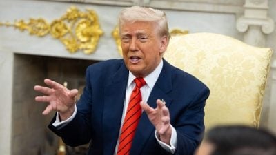 特朗普称中国经济因关税遭受巨大损失　中方希望与美谈判