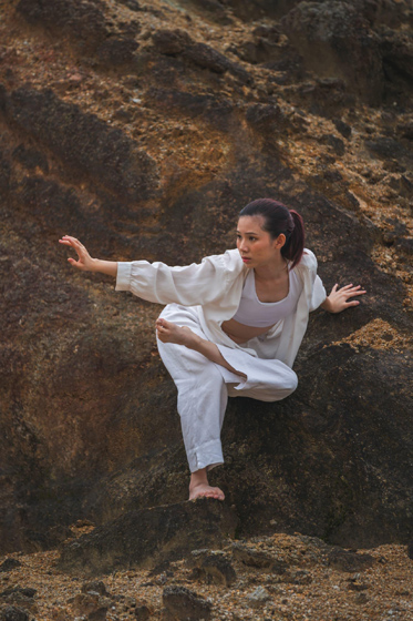 用舞蹈回应沉重社会事件，安抚创伤——廖正彬、谢彦惟携手编织《安》的形状