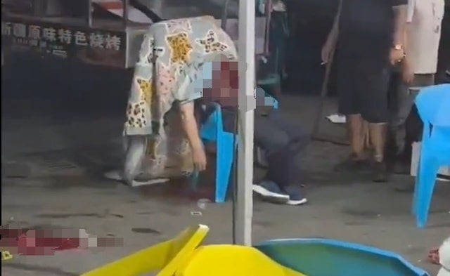 看世界 武汉惊现枪击案 一死两伤血染崇仁路