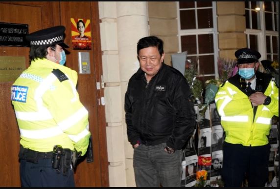 看世界/拒绝离开伦敦官邸 缅甸前驻英大使被控非法侵入