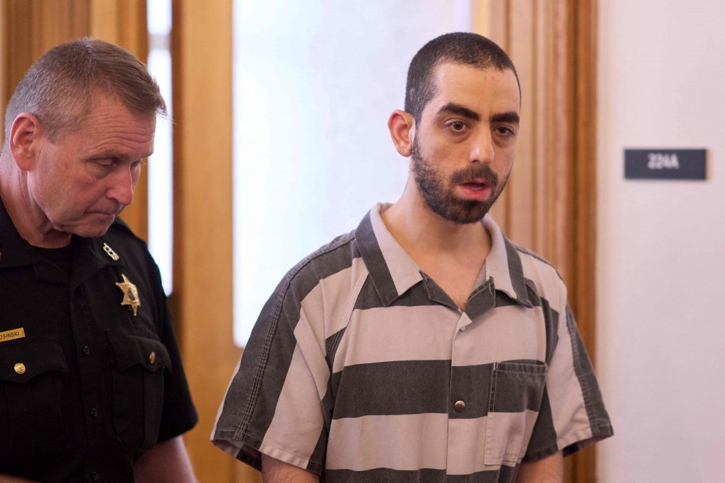 看世界/行刺《撒旦诗篇》作家 美籍黎巴嫩男子囚25年