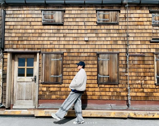 私人行踪被偷拍上网 吴青峰直言：令我害怕