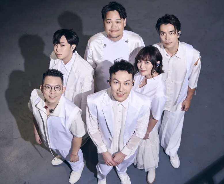 私人行踪被偷拍上网 吴青峰直言：令我害怕