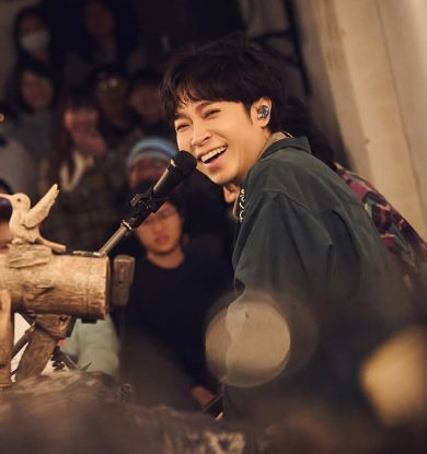 私人行踪被偷拍上网 吴青峰直言：令我害怕