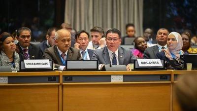积极拉票也推销大马 倪可敏：与3国会谈盼收硕果