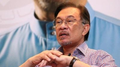 称依法处理柬埔寨要求   安华：遣返柬女佣非政治决定　