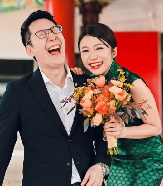 笑称获“很贵的圣诞礼物” 温慧茵宣布怀孕当妈