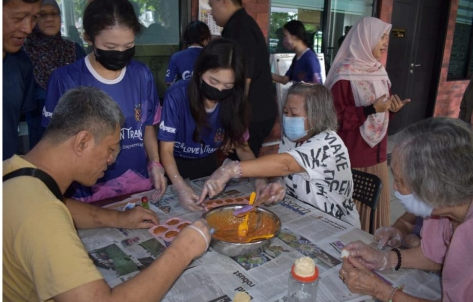 第2版主文（大北马）理大传播系生为流浪汉收容中心办活动