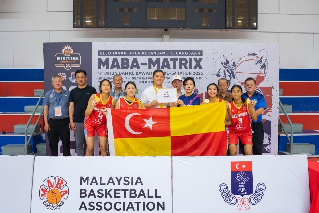 第59届17岁及以下全国篮球赛  柔男雪女追3连冠