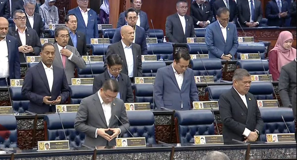 缺席国会特别会议 消息:拉菲兹仍在休假