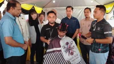 罗思义：“我的前途”招聘嘉年华  助觅职者找到合适工作