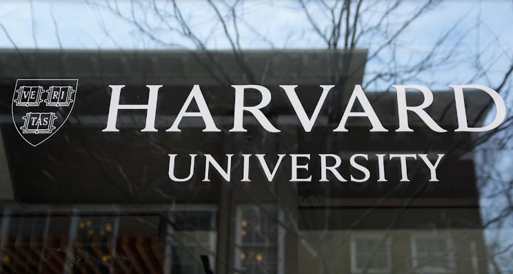 美禁哈佛收国际生──中国学生自嘲“哈佛难民”觉得被针对 怕回不来取消返国