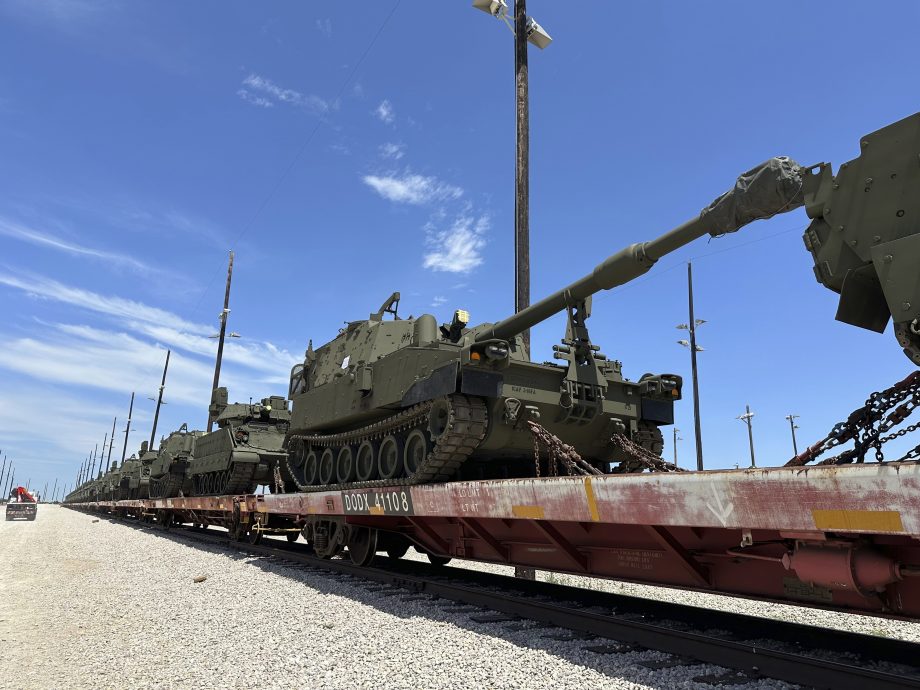 美陆军250周年庆适逢特朗普生日 加码阅兵式挨轰